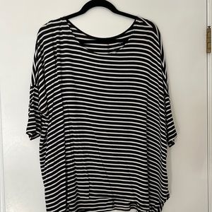 Soft oversized striped tee